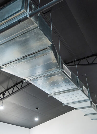 CompletedOfficeDuctedInstall-VoltoraIndustries-3-380x527